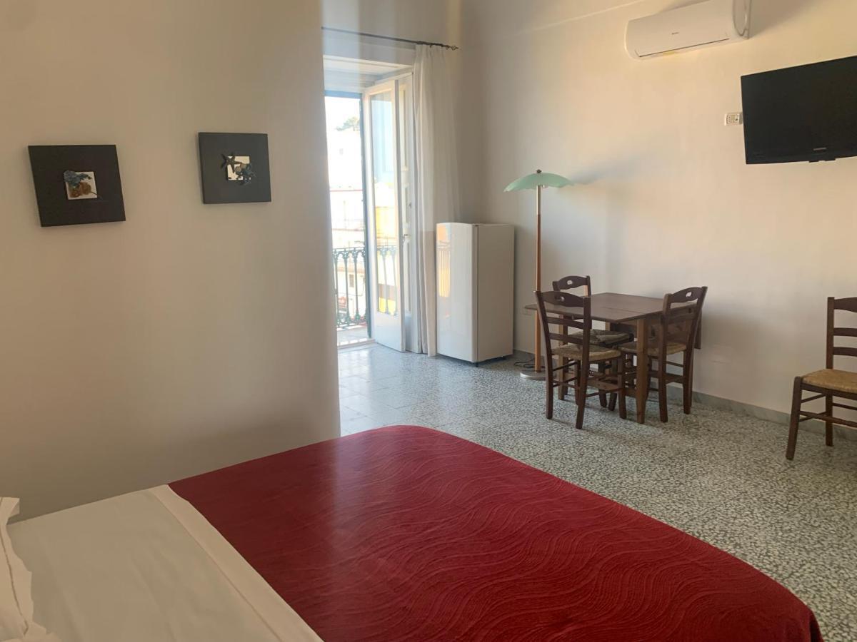 Colombo Apartment&Room Vieste Exteriér fotografie